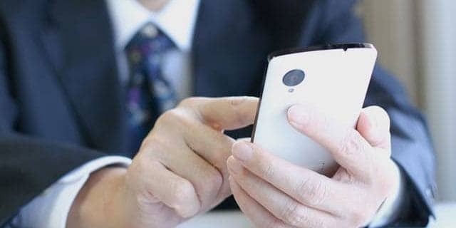 裏アカウント特定サービス