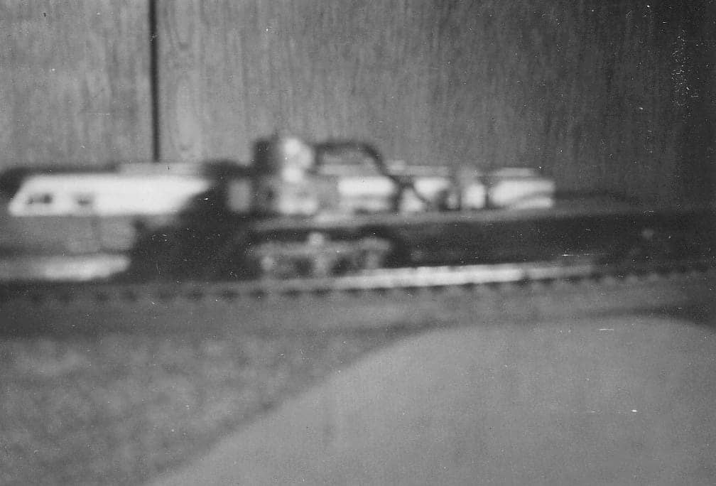 中学時代にボール紙と板から自作したHOゲージの車両