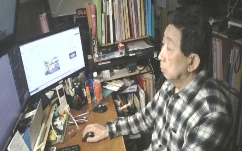 ブログ記事を作成中の筆者